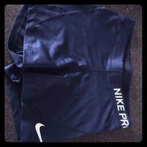 Nike Pro Women’s M